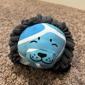 Norwex Chenille Pet Seal - new, never used